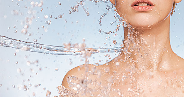 الماء على الجسم